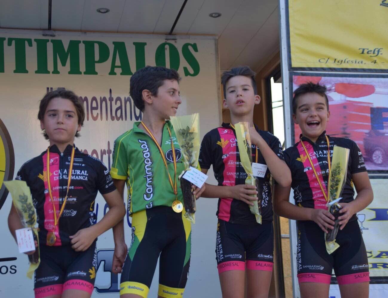  Ocho medallas para la Escuela de Ciclismo Promesal en Segovia 