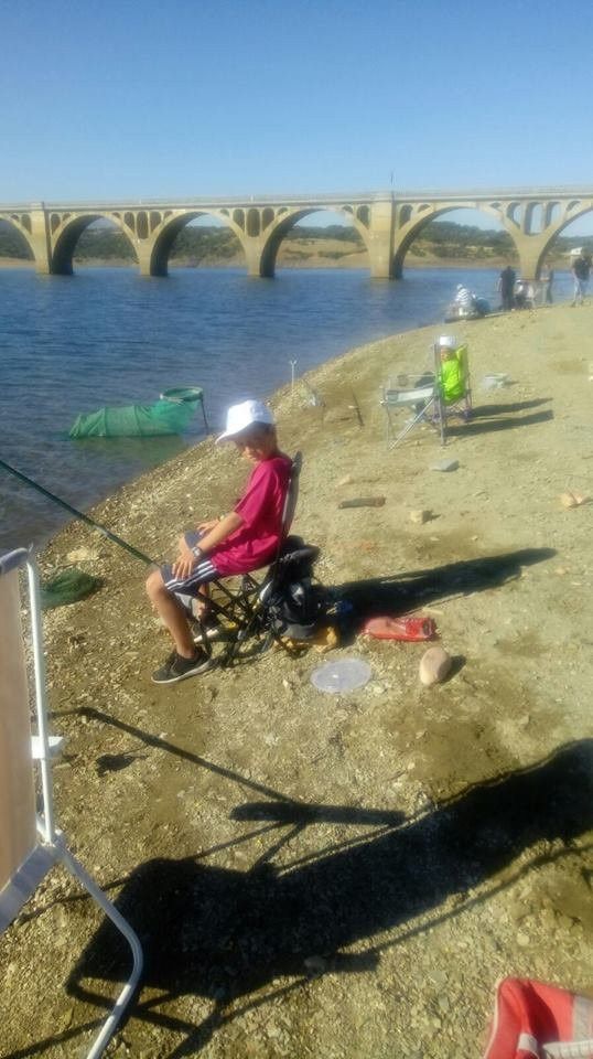  Campeonato de pesca infantil 