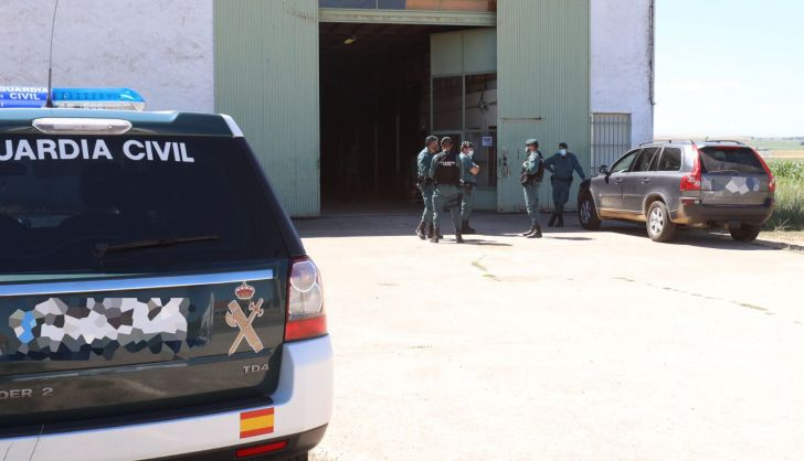 Operación Guardia Civil en Villoruela (2)