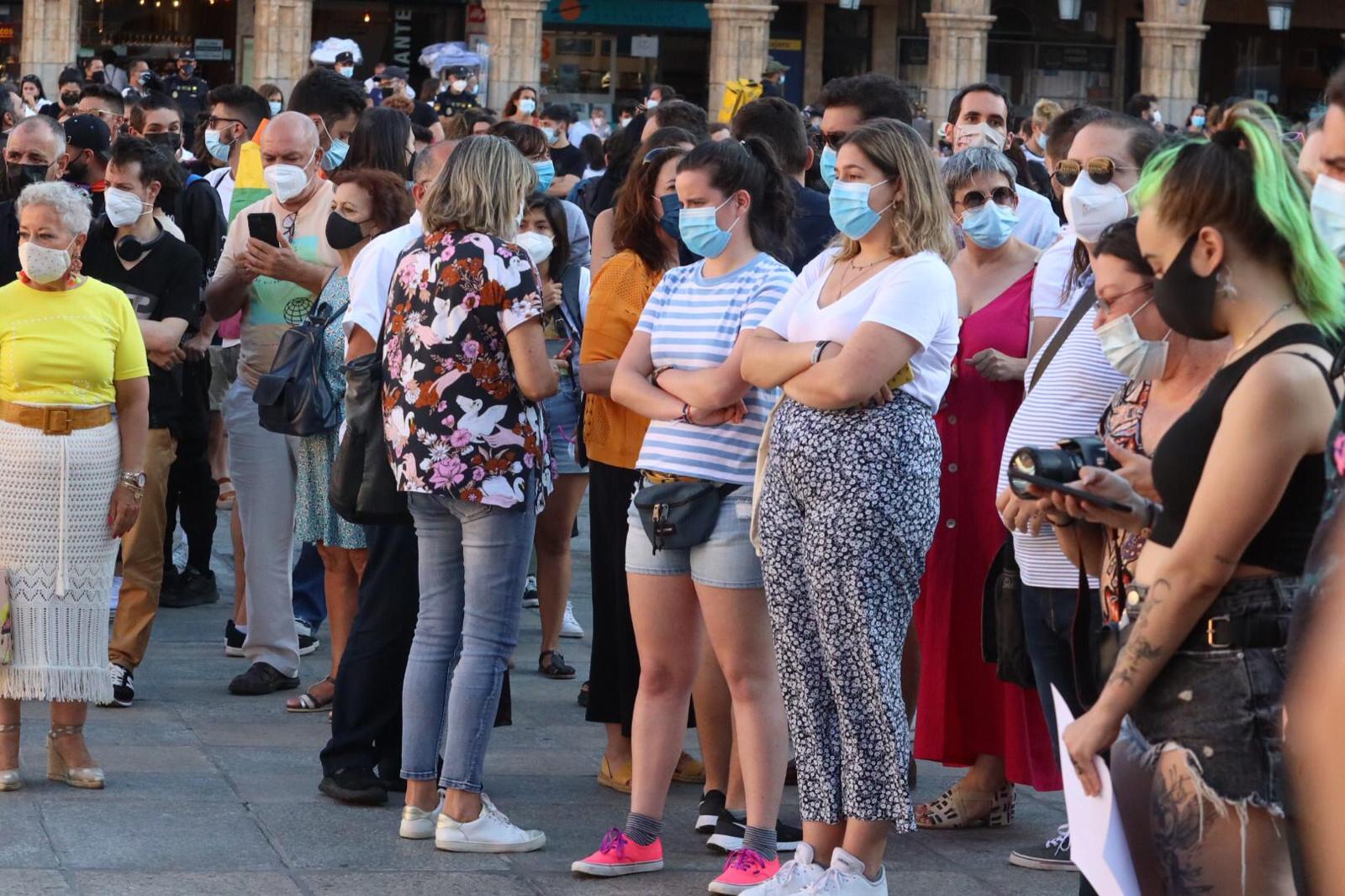 Concentración en la Plaza Mayor de Salamanca por el asesinato de un joven en Galicia (1)