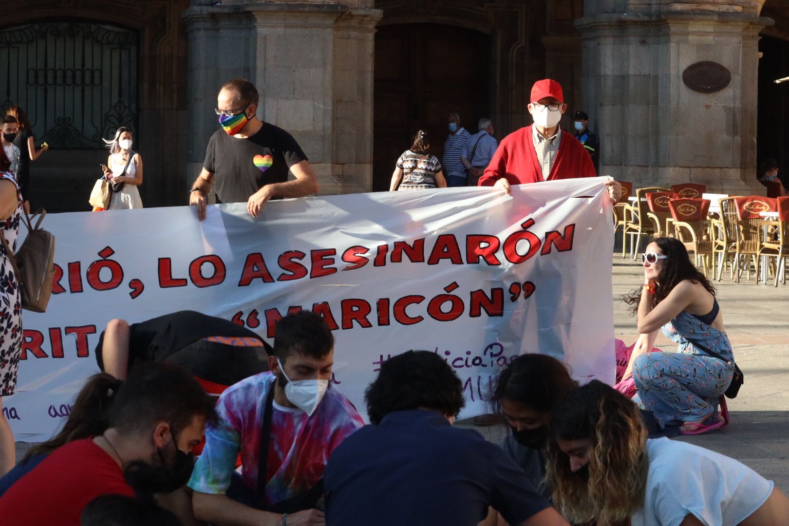 Concentración en la Plaza Mayor de Salamanca por el asesinato de un joven en Galicia (11)