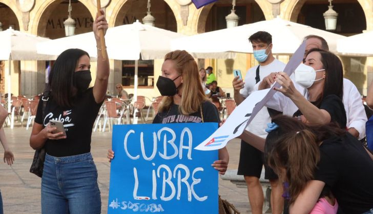 Manifestación de apoyo a Cuba (4)