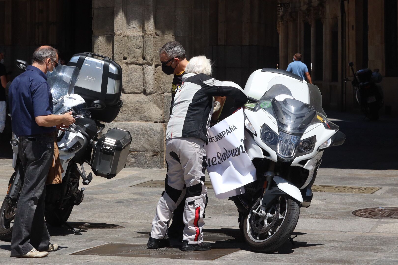 El alcalde de Salamanca, embajador de la campaña de la Plataforma Motera por la Seguridad Vial (2)