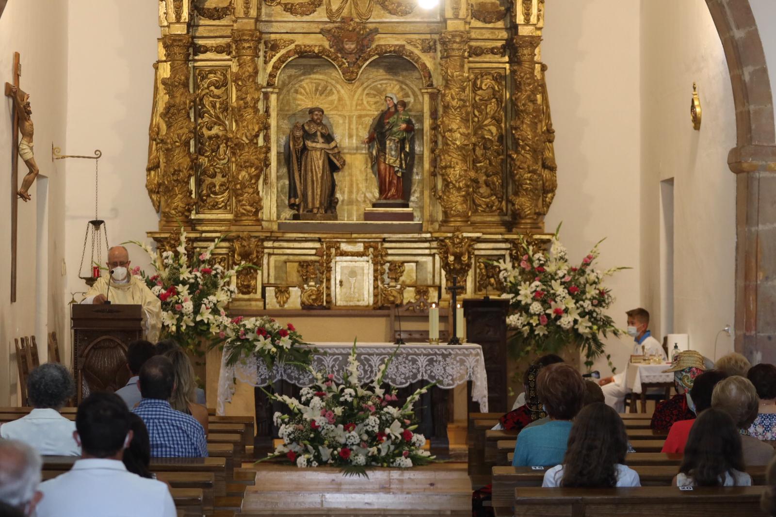 Misa en Doñinos en honor a Santo Domingo de Guzmán