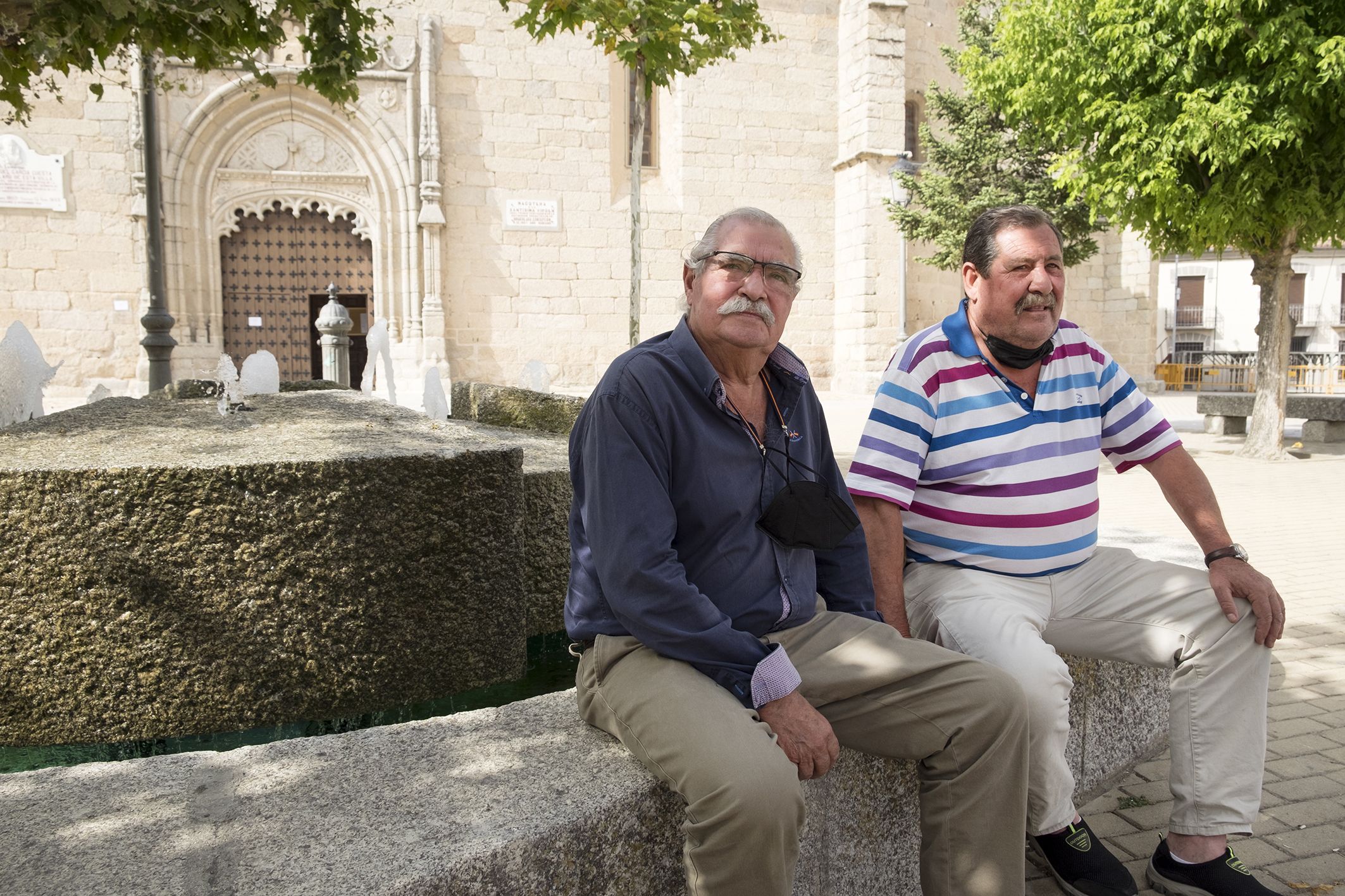 Alfonso y Juan Blázquez, propietarios de Perdices 'La Viña' en Macotera. ICAL