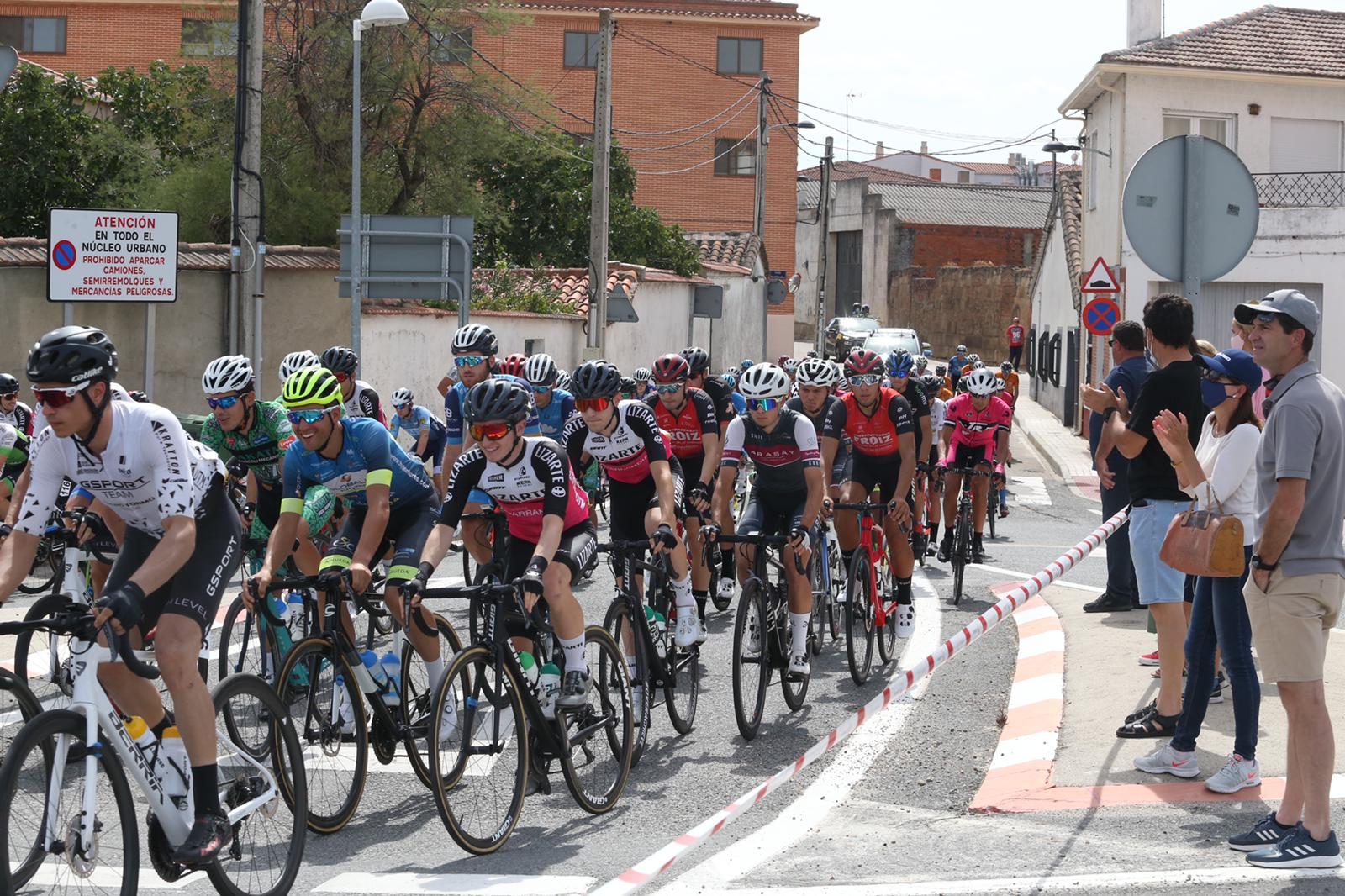 Imagen de la primera etapa de la 49 edición de la Vuelta Ciclista a Salamanca / FOTO SALAMANCA24HORAS.COM