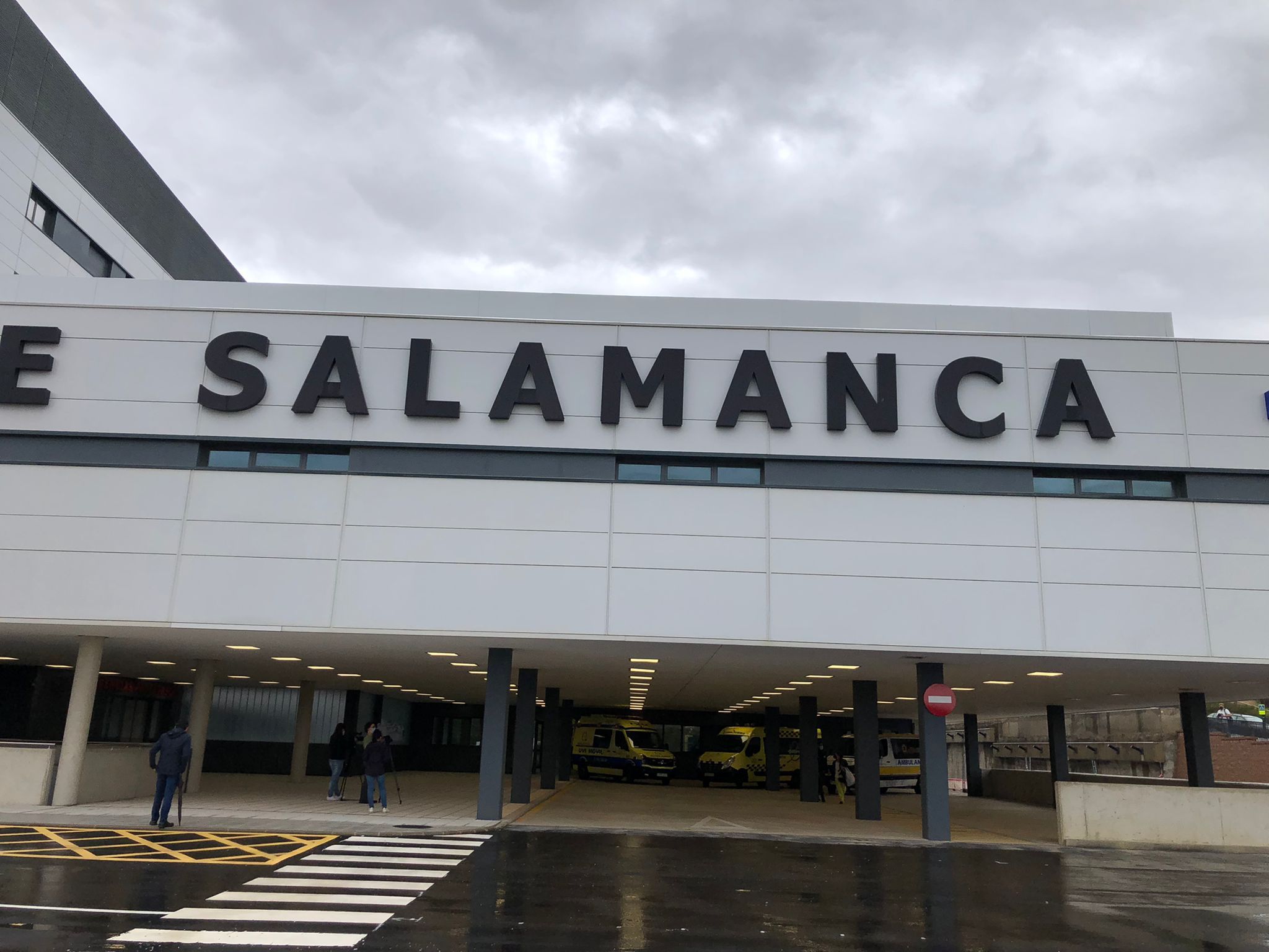 Segunda jornada del traslado de pacientes al nuevo Hospital Universitario de Salamanca (1)