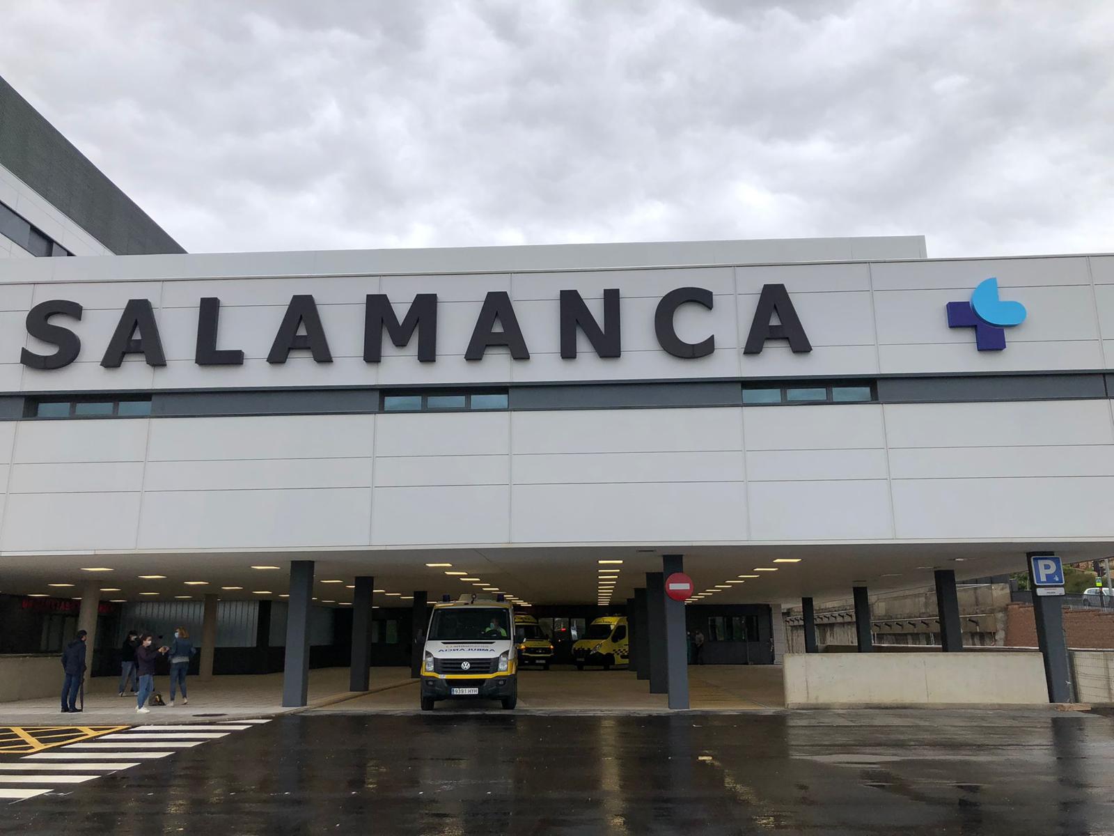 Segunda jornada del traslado de pacientes al nuevo Hospital Universitario de Salamanca (2)
