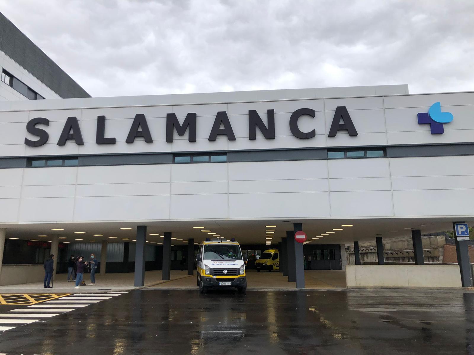 Segunda jornada del traslado de pacientes al nuevo Hospital Universitario de Salamanca (3)