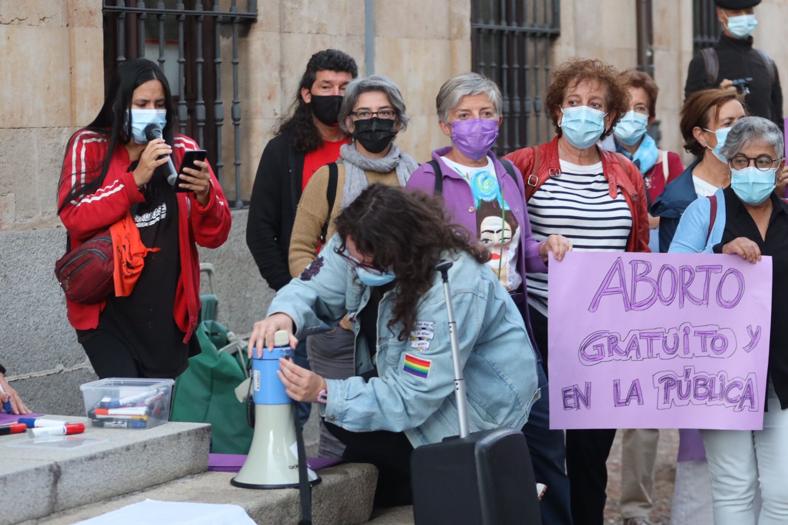 Concentración frente a la Gerencia de Salud en Salamanca para solicitar un aborto seguro en la provincia. (17)