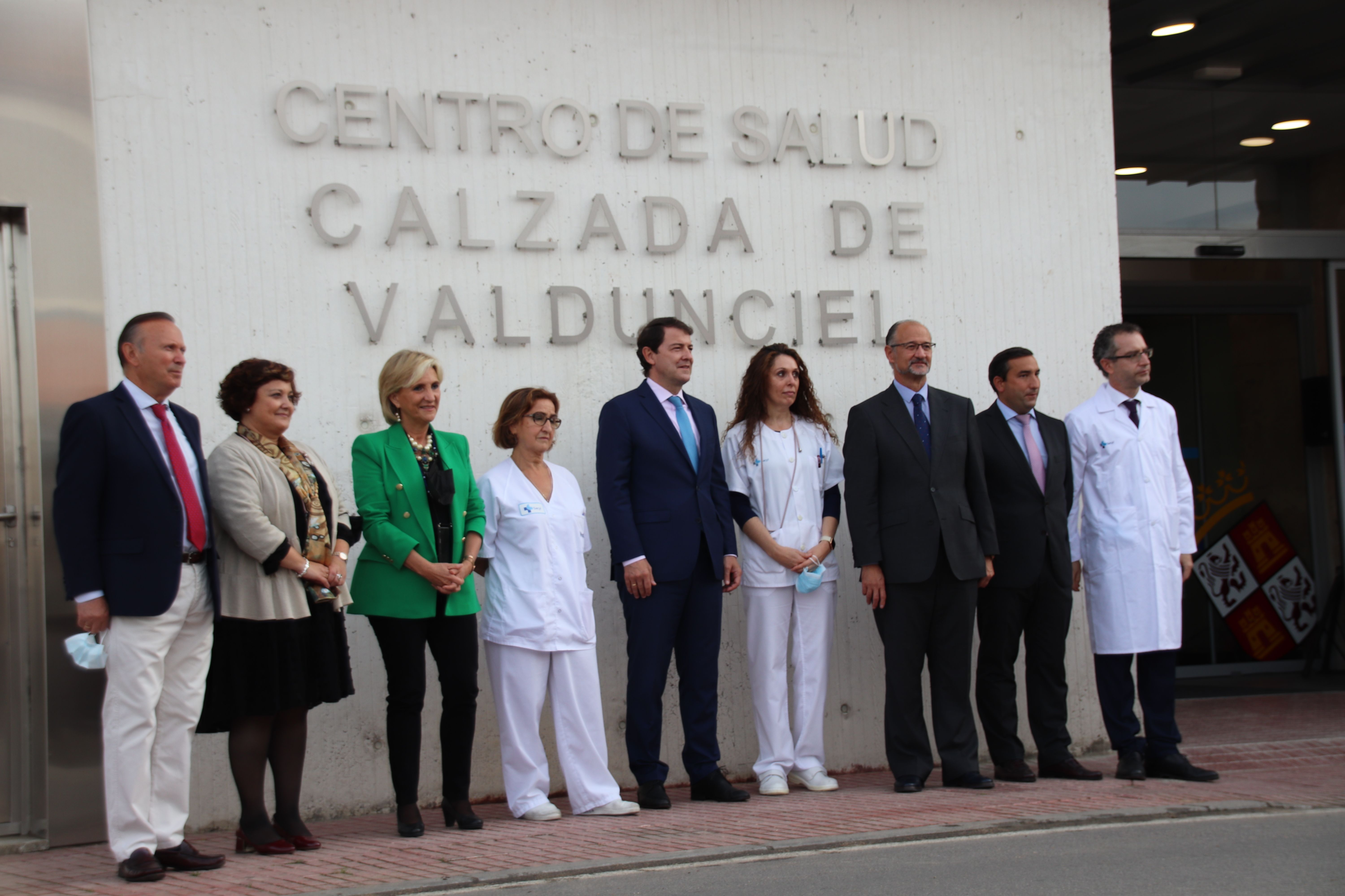 Inauguración del centro de salud de Calzada de Valdunciel 