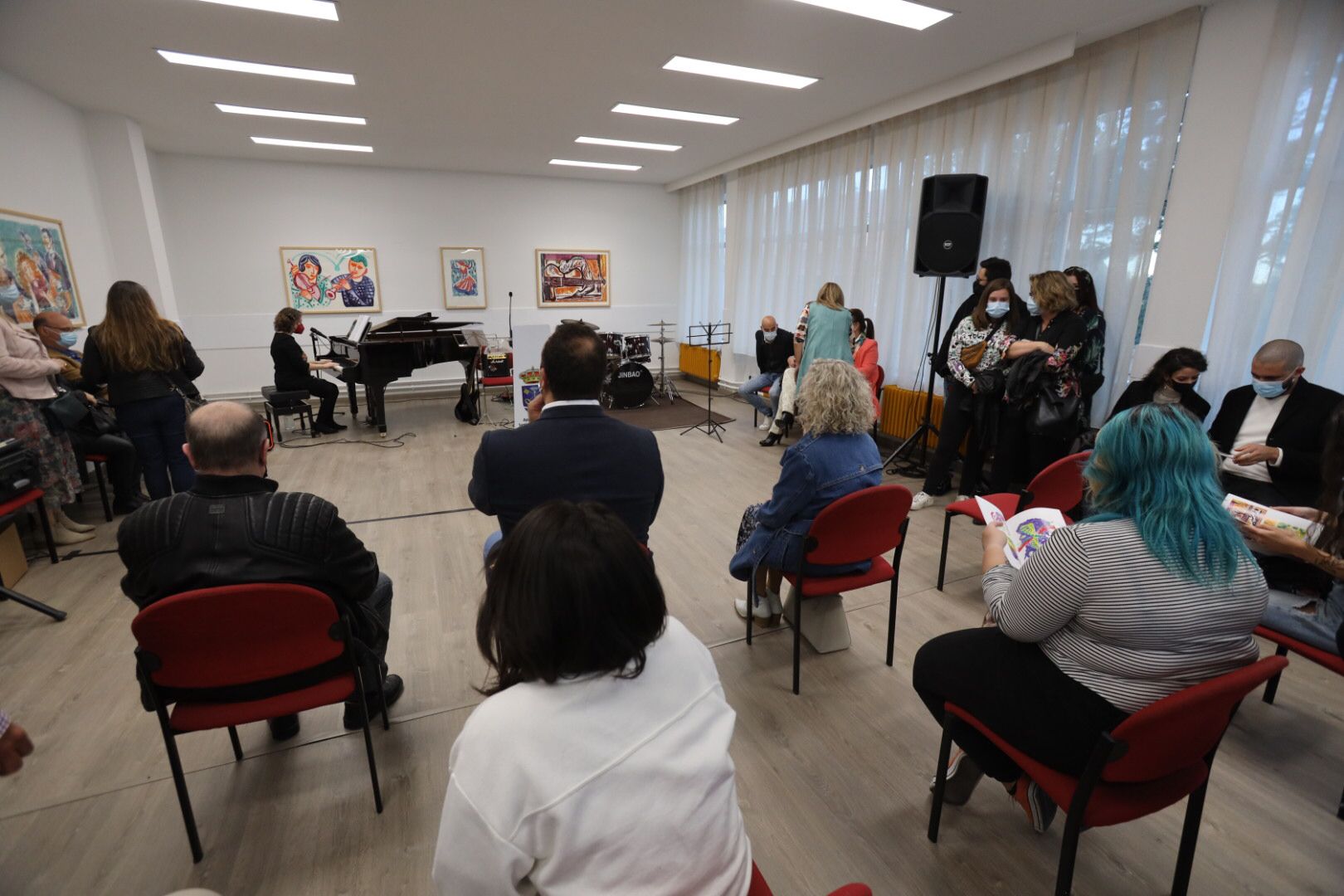 Inauguración nuevo espacio expositivo de la Escuela Municipal de Música y Danza (14)