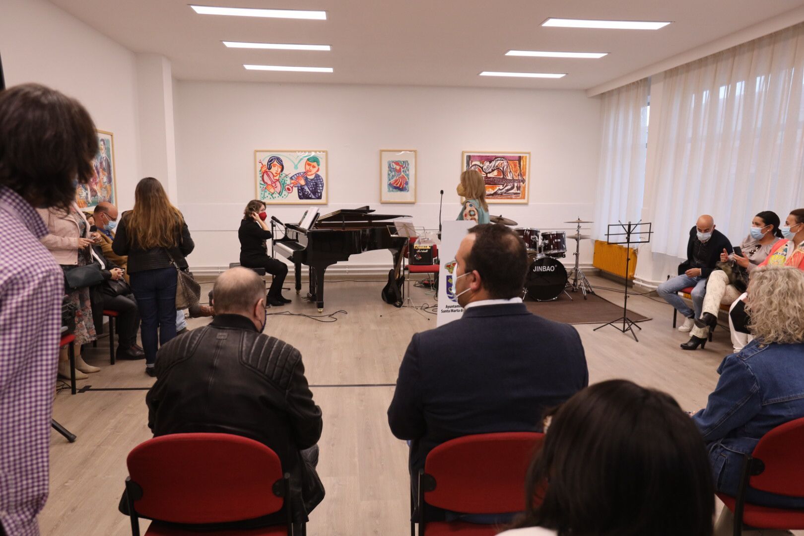 Inauguración nuevo espacio expositivo de la Escuela Municipal de Música y Danza (1)