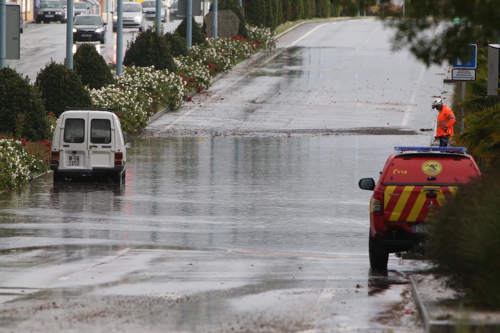 Inundaciones en la carretera Madrid (5)