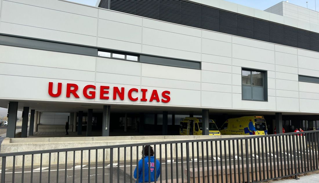 De la Prensa... El colapso de las Urgencias llega también a Salamanca Hospital-clinico-universitario-de-salamanca-urgencias-3_11_1100x632