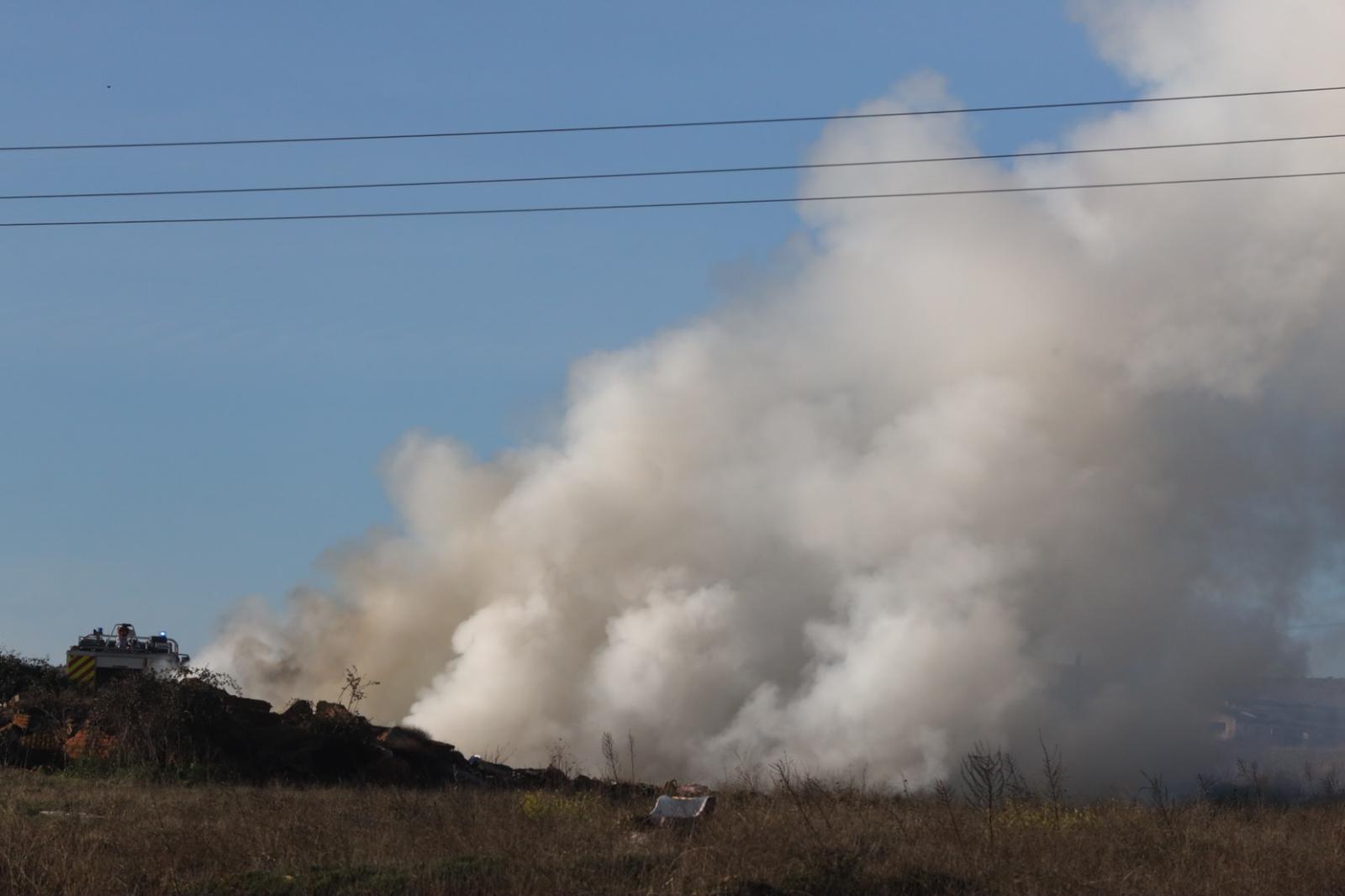 Incendio en Vistahermosa. Foto SALAMANCA24HORAS.  (5)