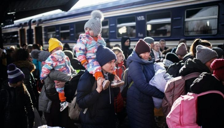 Refugiados saliendo de Ucrania. Europa Press