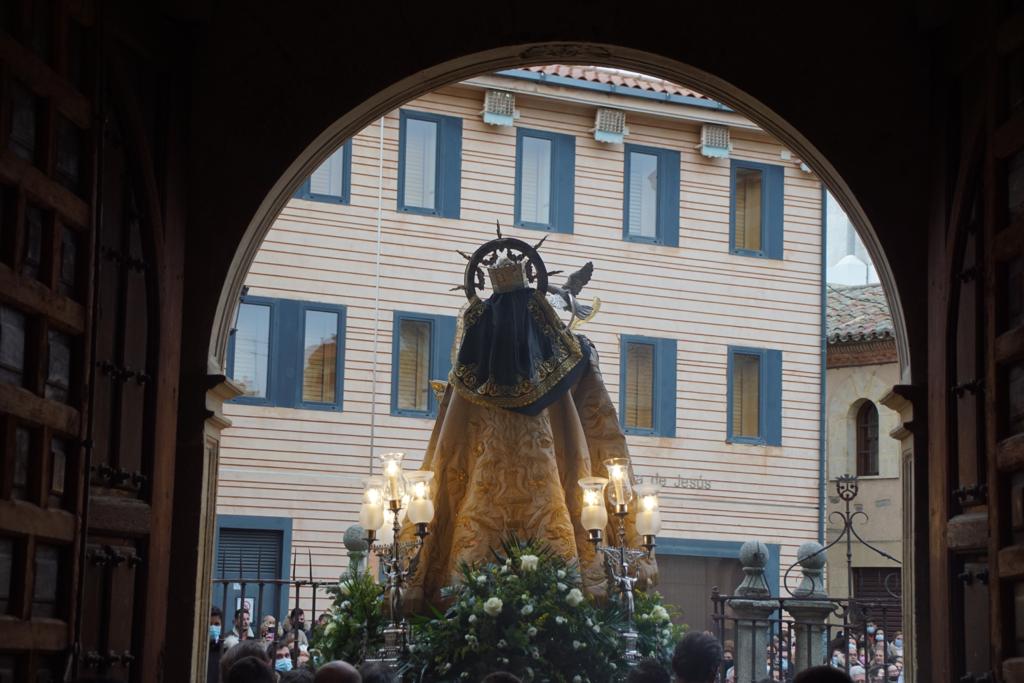Procesión Santa Teresa en Alba de Tormes (13)