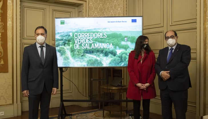 El alcalde de Salamanca, Carlos García Carbayo, presenta el proyecto de corredores verdes.