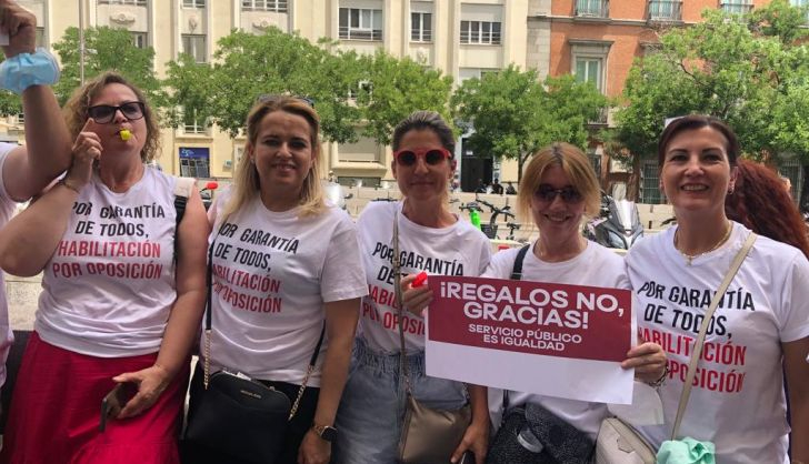 Secretarias salmantinas se manifestan en Madrid