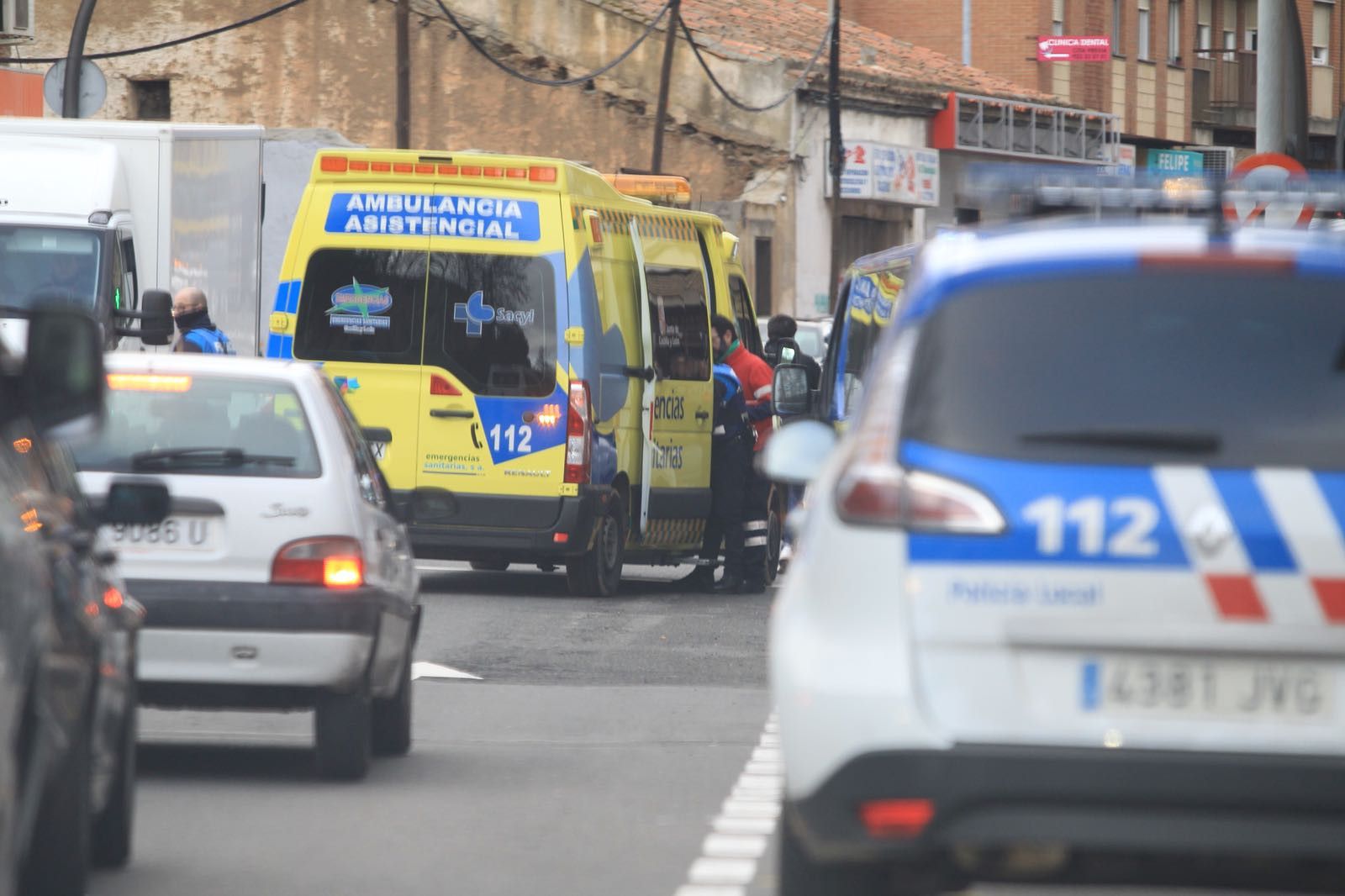  Ambulancia Policía Local carretera Ledesma (4) 