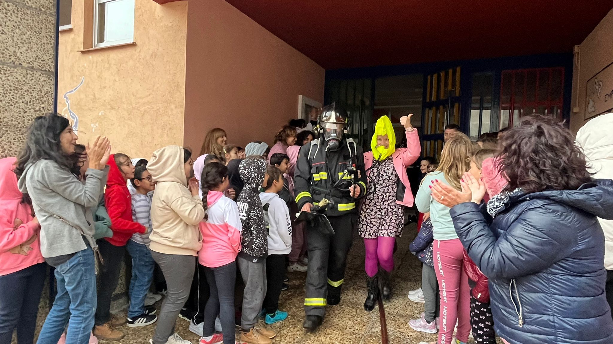 Simulacro de incendio en el Colegio Severiano Montero de Peñaranda