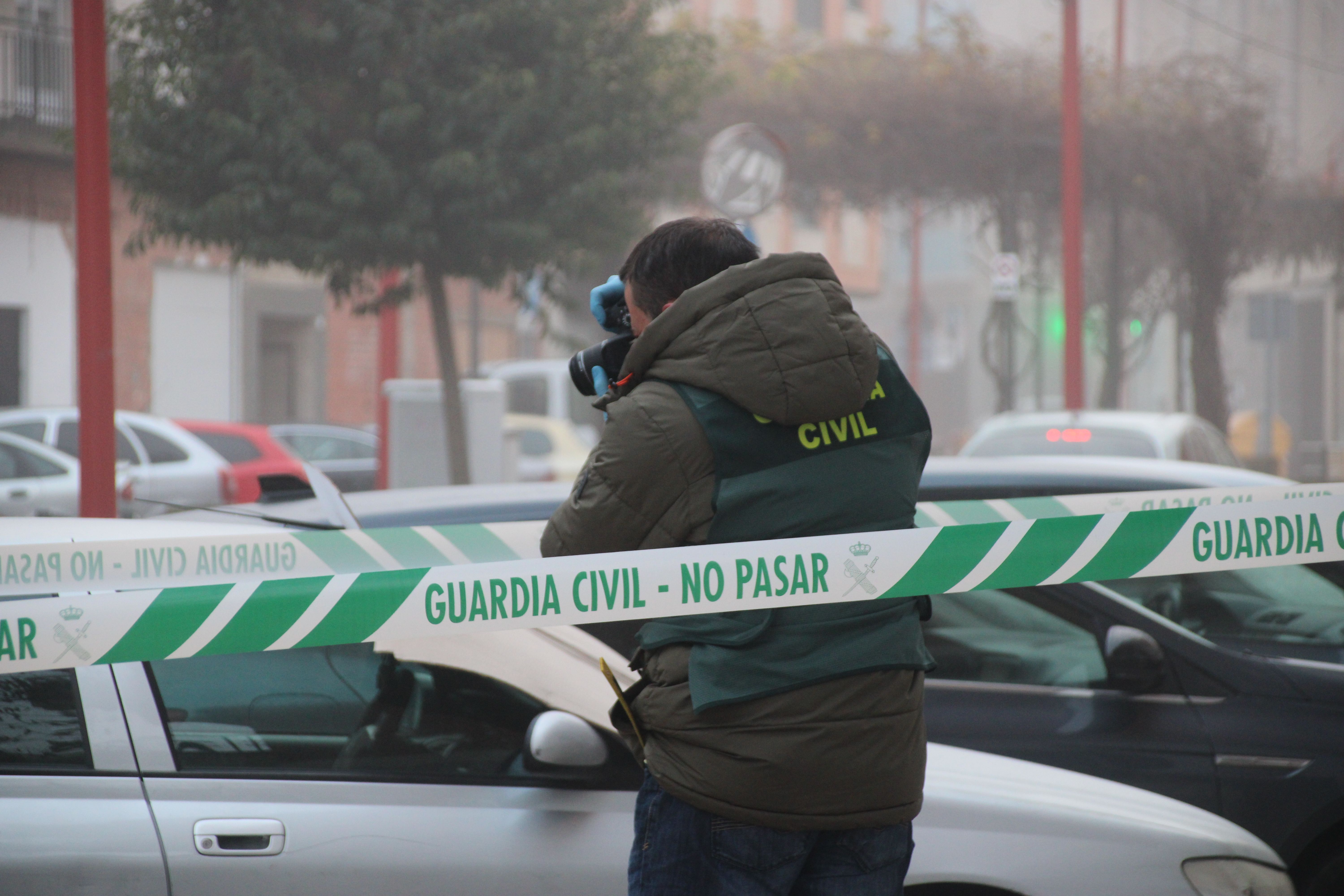 La Guardia Civil investiga la muerte de una mujer en extrañas circunstancias (8)