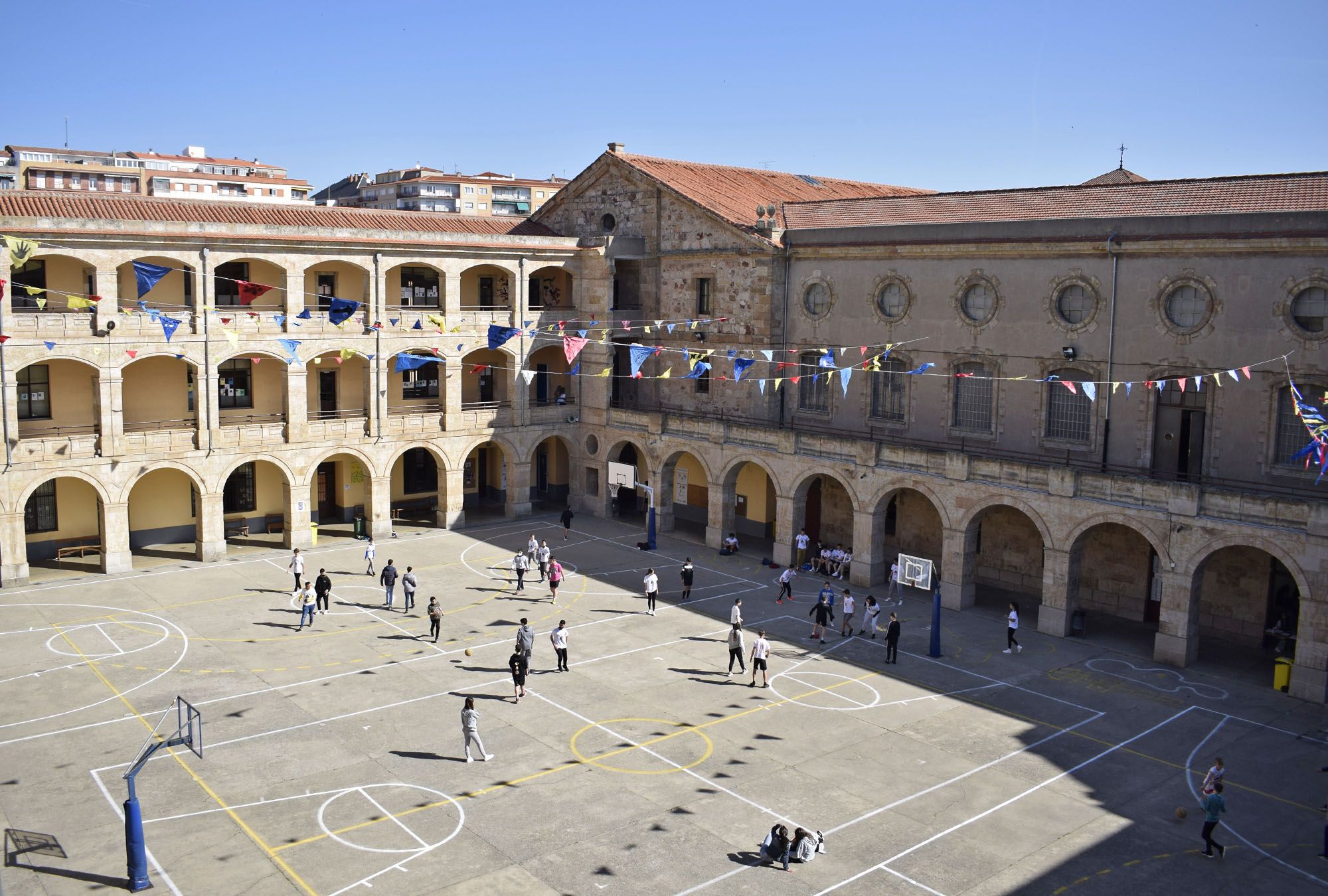 Colegio Mestro Ávila (5)