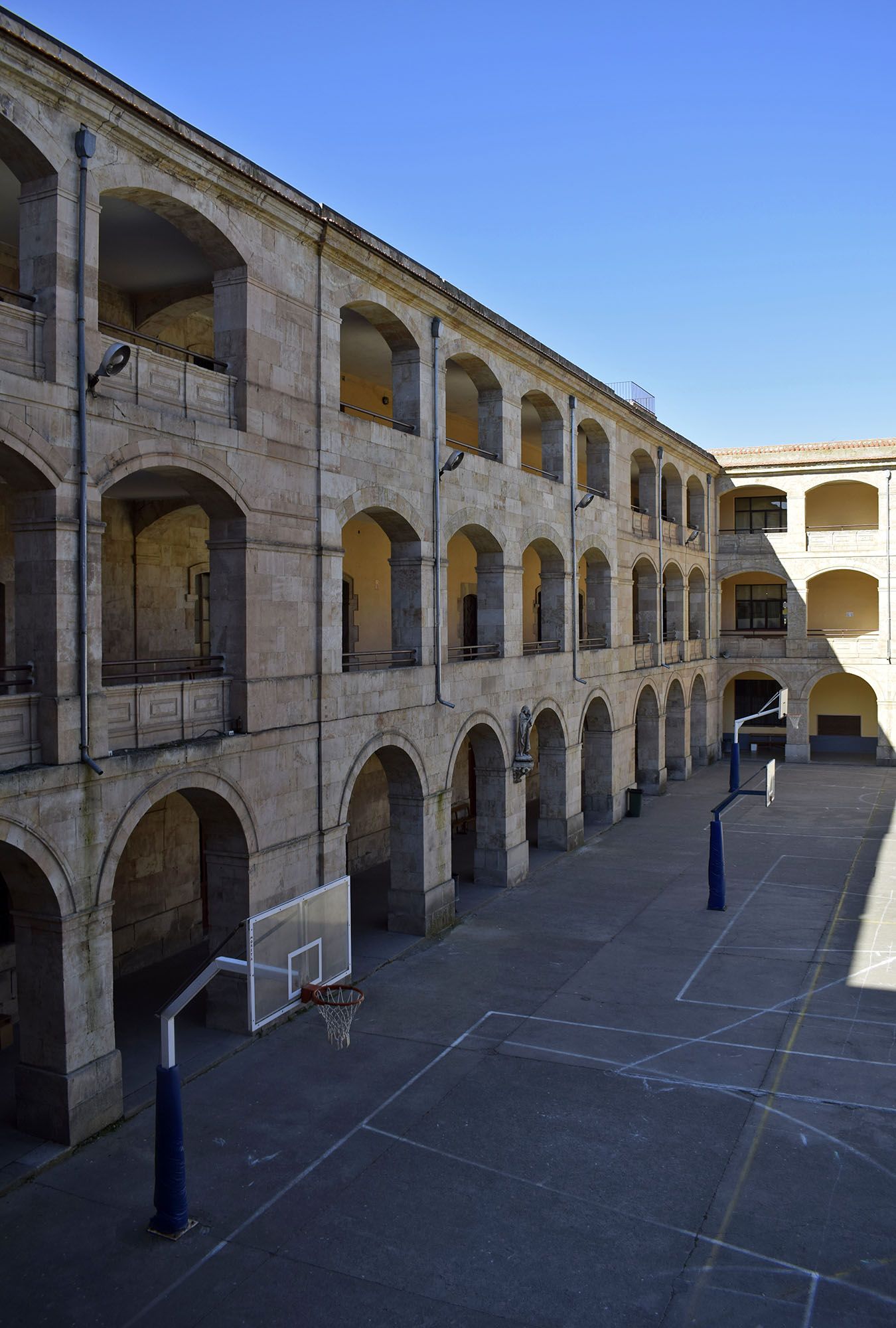 Colegio Mestro Ávila (20)