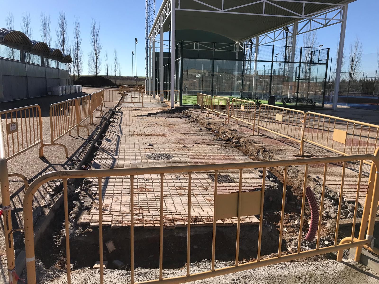  Inicio obras renovación Complejo Deportivo Exterior (6) 