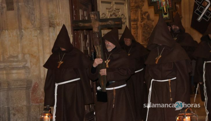 Procesión de la Hermandad Franciscana del Santísimo Cristo de la Humildad