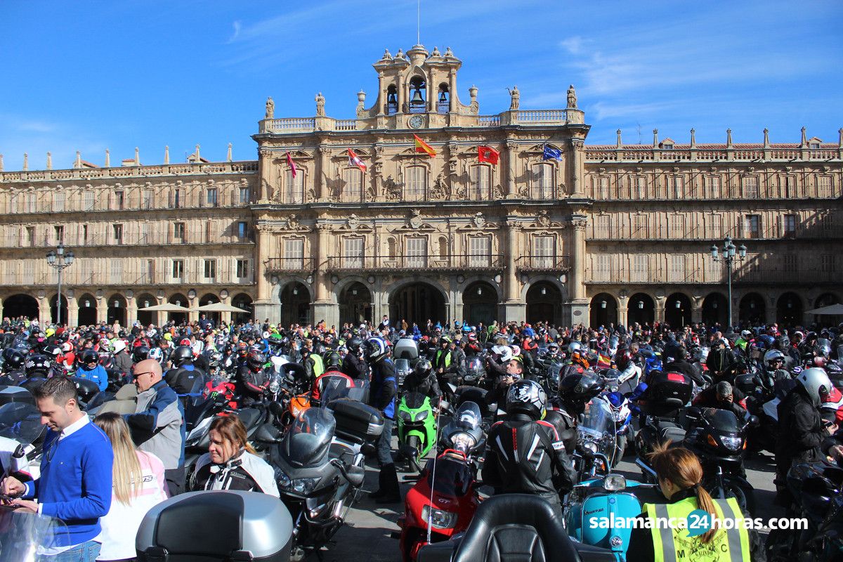  Exhibicion motos en la plaza mayor (17) 