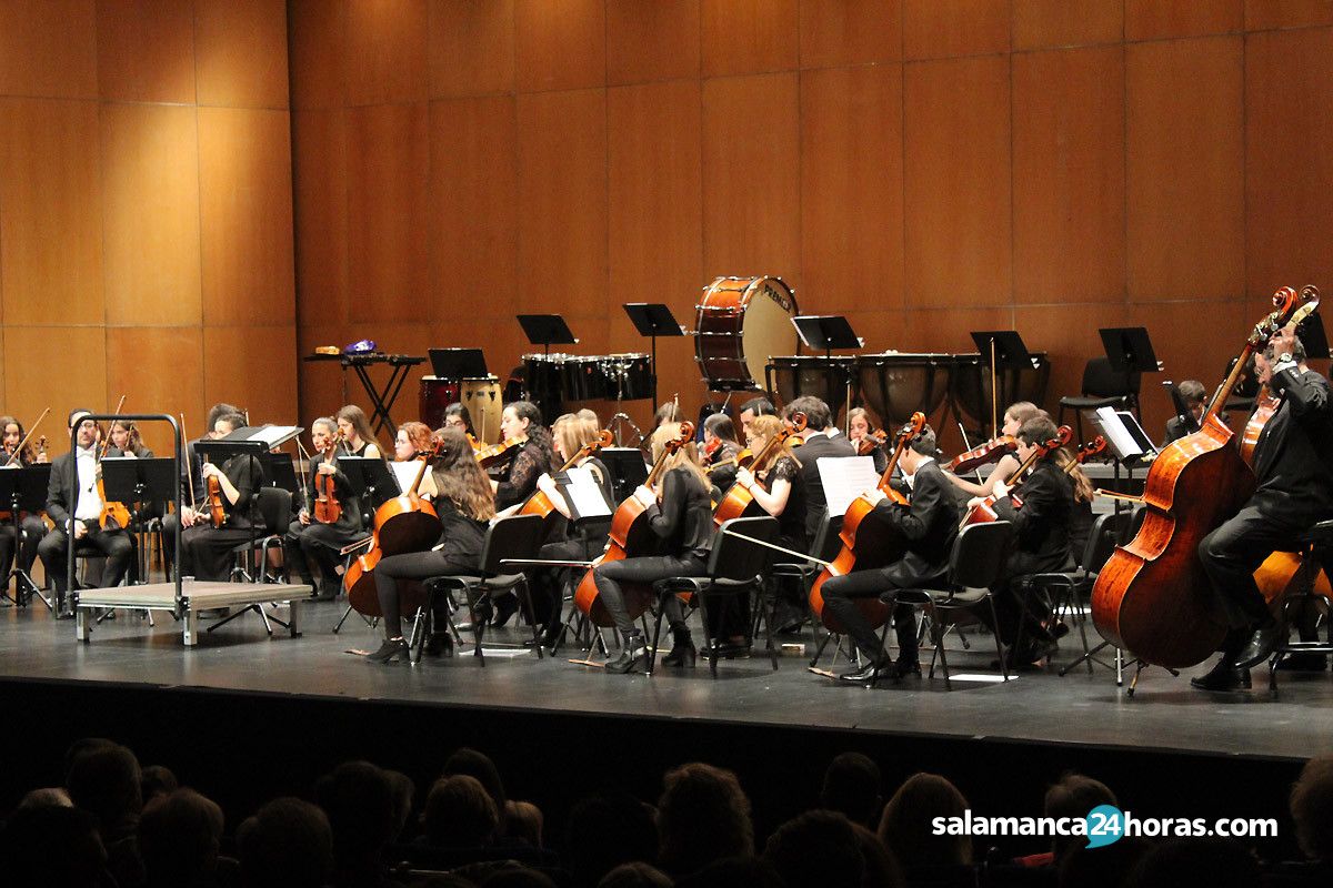  Concierto de la Orquesta Sinfonica Ciudad de Salamanca en el CAEM (9) 