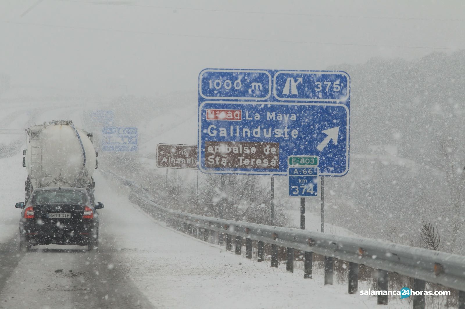  Nieve carretera tráfico (9) 