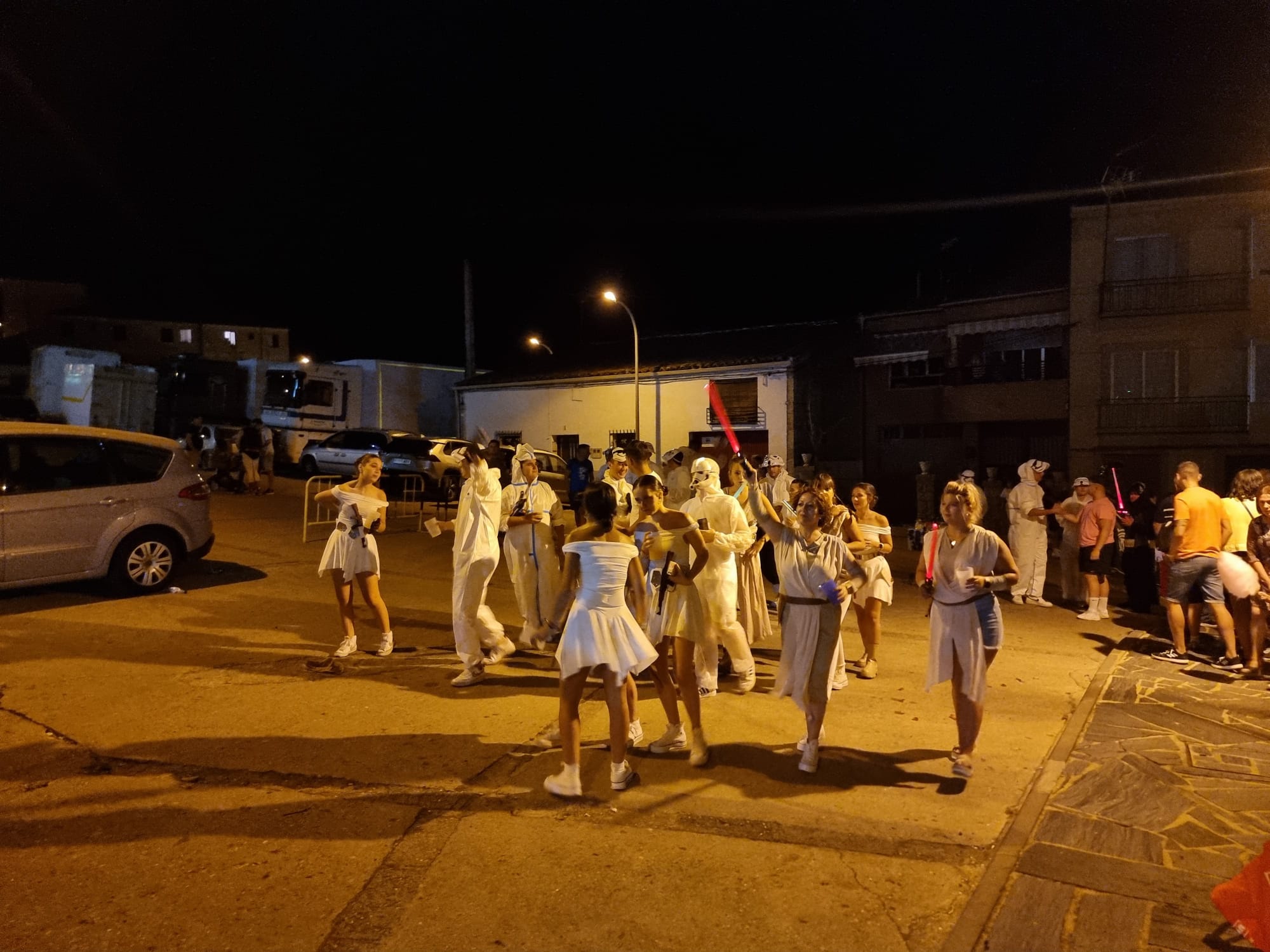 Desfile de carrozas en Aldeadávila 