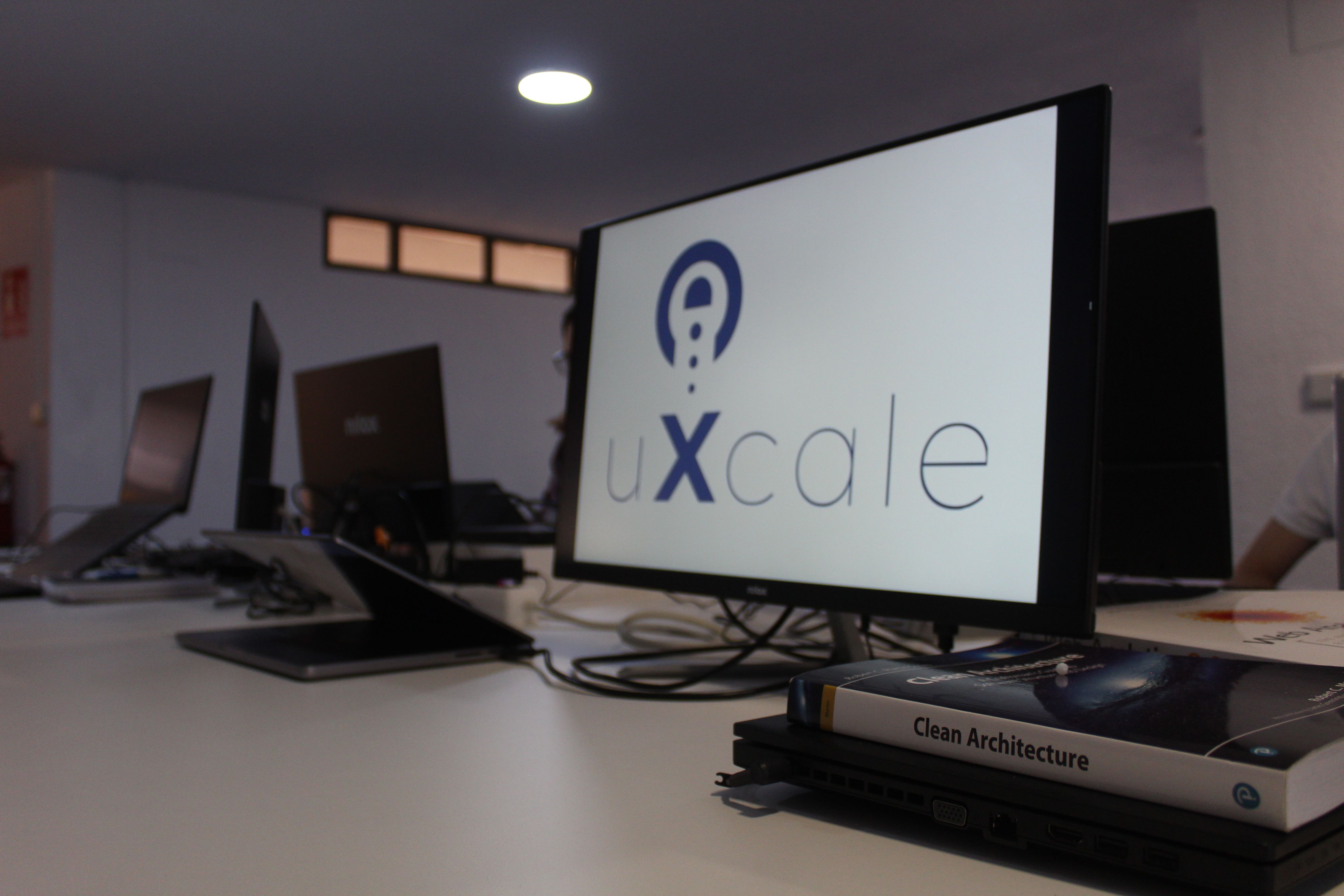 Inauguración de Uxcale en las oficinas de AXPE