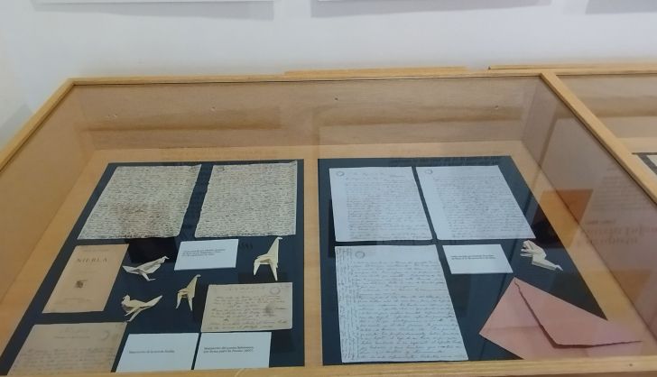 exposición ‘Bajo pluma de mujer. La correspondencia femenina de Unamuno’ en Santa Marta 