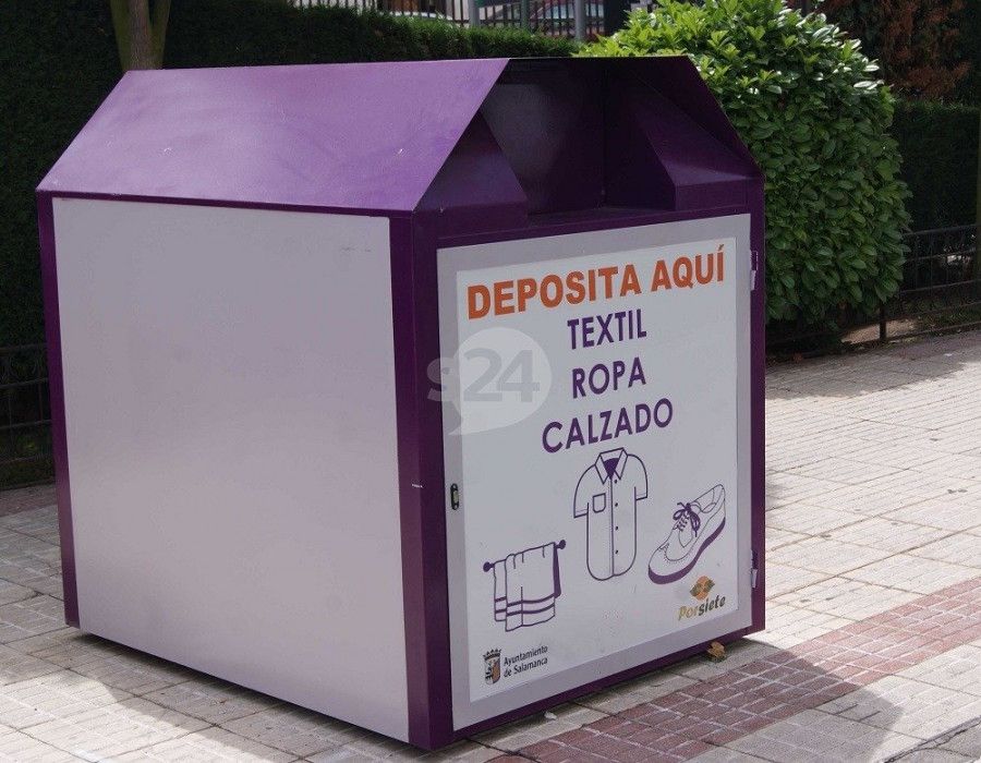 Los contenedores de ropa de Salamanca, precintados al no poder garantizar la seguridad de las donaciones