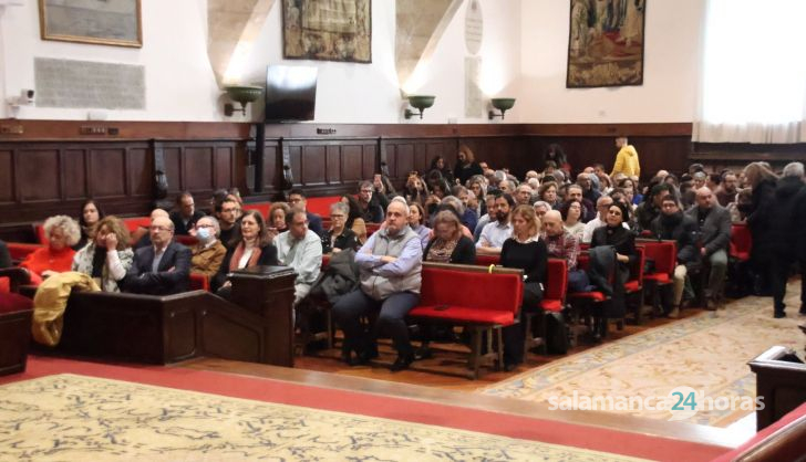 El Claustro de la Universidad de Salamanca, celebra sesión constituyente conforme al orden del día