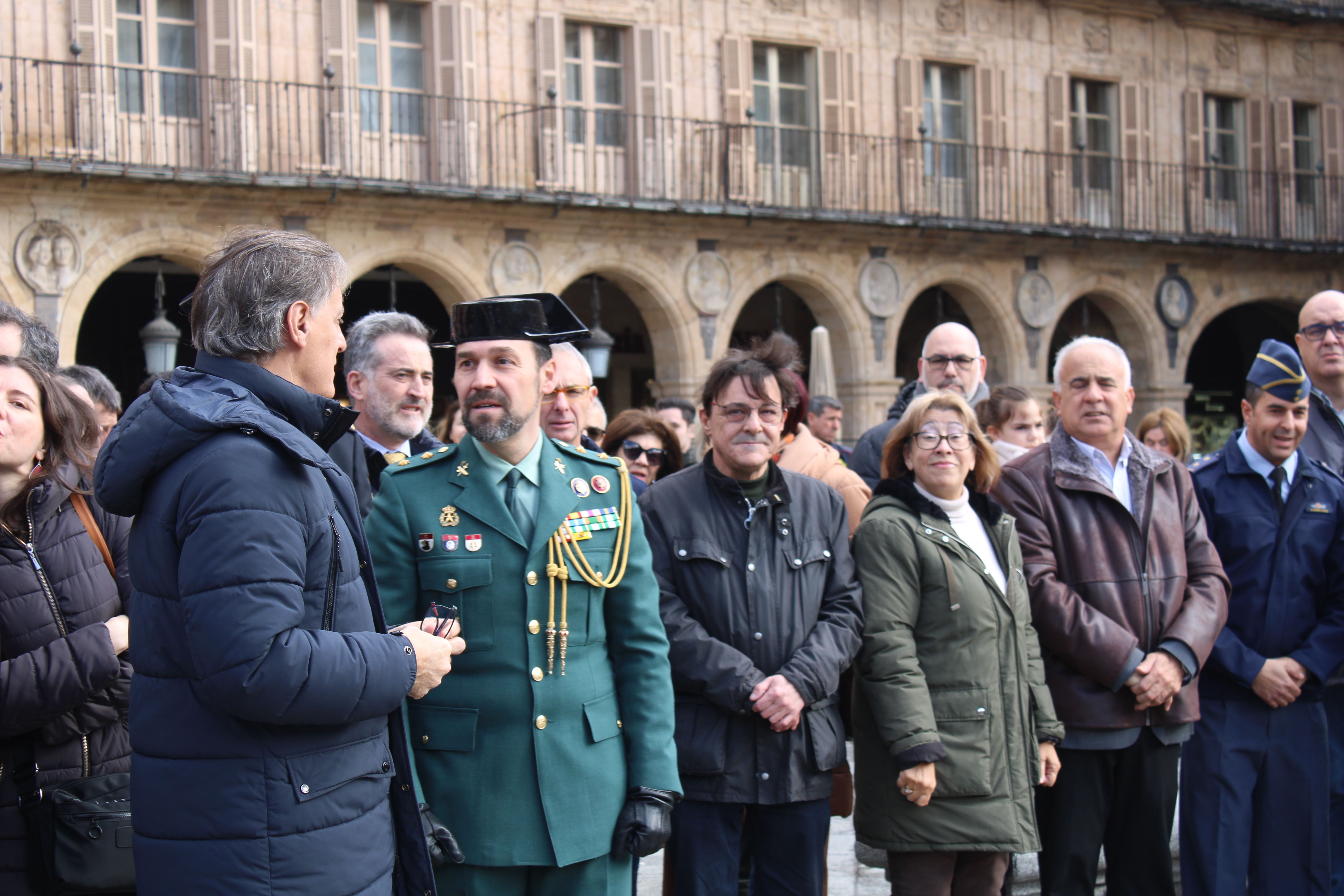 Minuto de silencio Salamanca con motivo de la muerte en acto de servicio de dos Guardias Civiles en Barbate