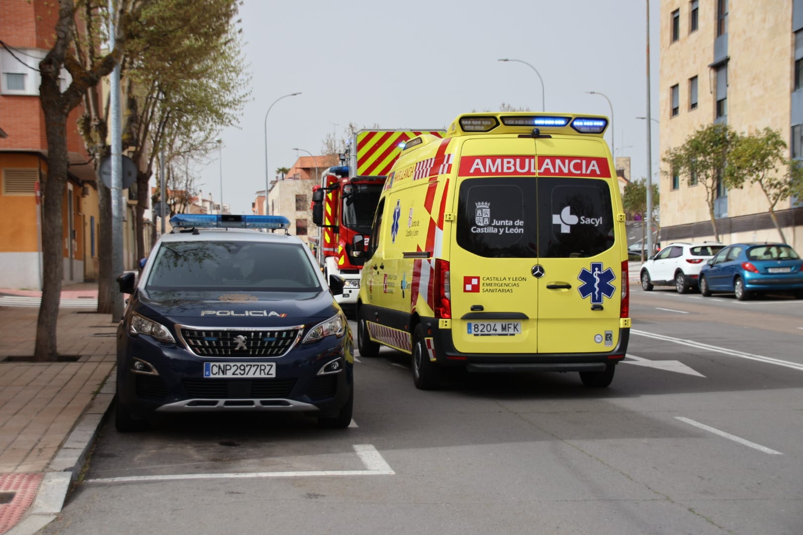 Los bomberos de Salamanca acuden a un aviso en la calle Villa de Macotera