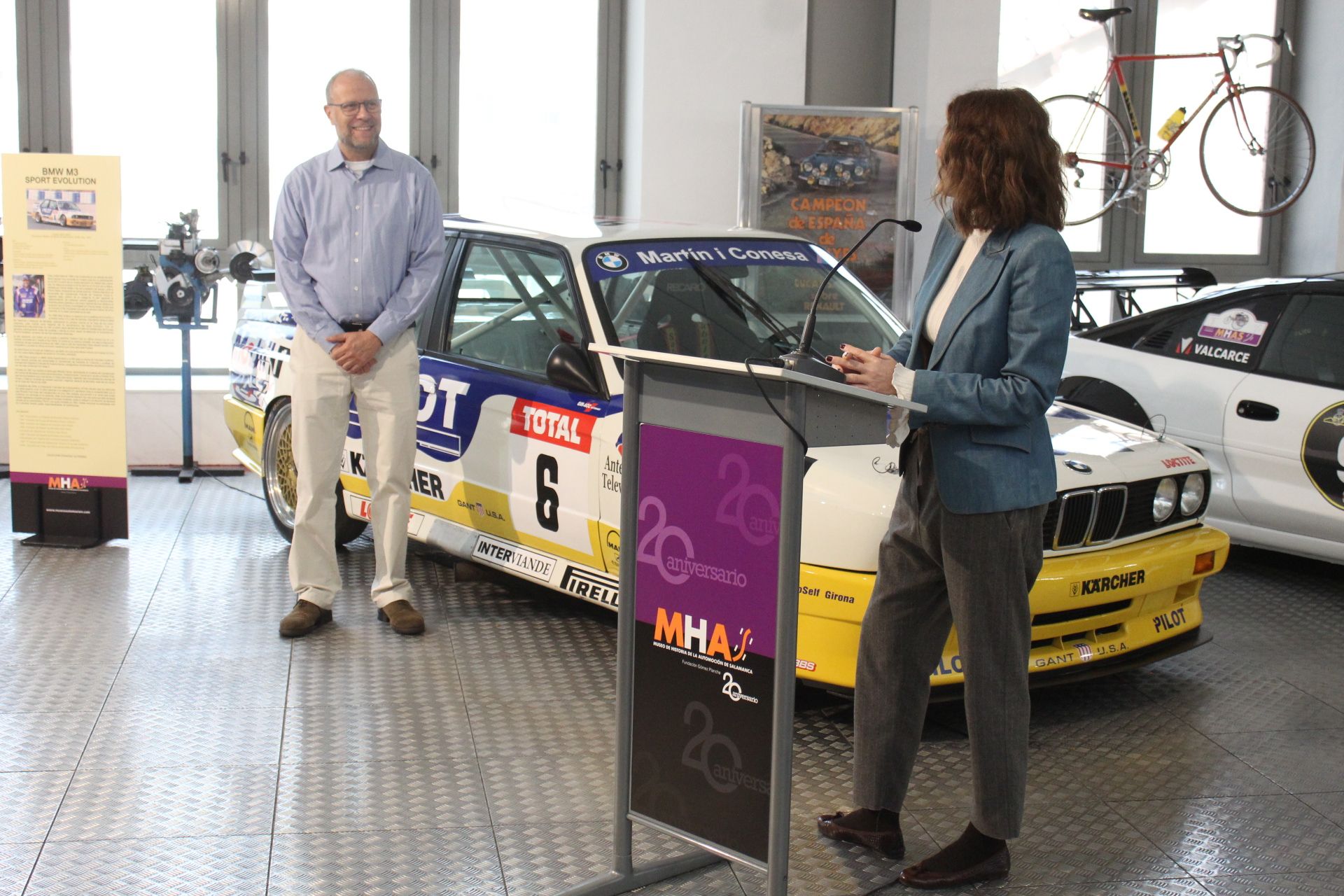 Presentación de un nuevo vehículo que se incorpora a la exposición permanente del Museo de Historia de la Automoción.