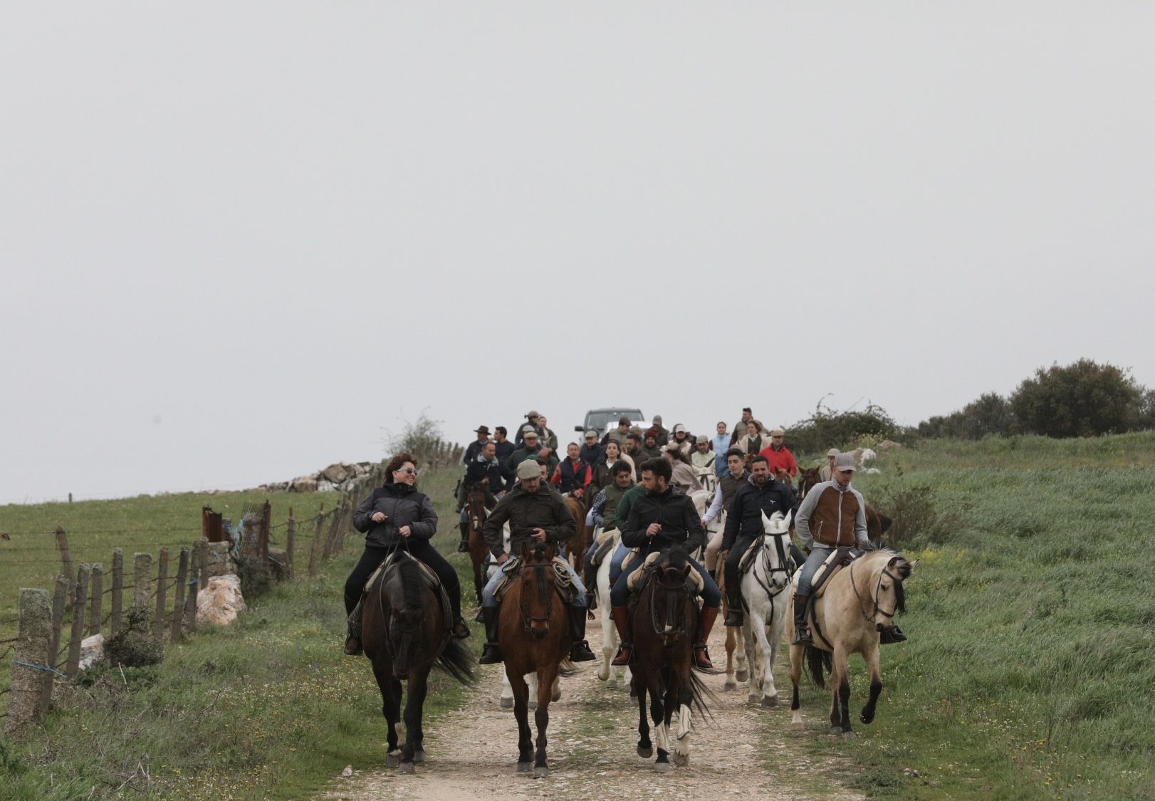 GALERÍA  Medio centenar de jinetes participan en la 'I Ruta a caballo de Siega Verde'. Fotos Siega Verde (2)