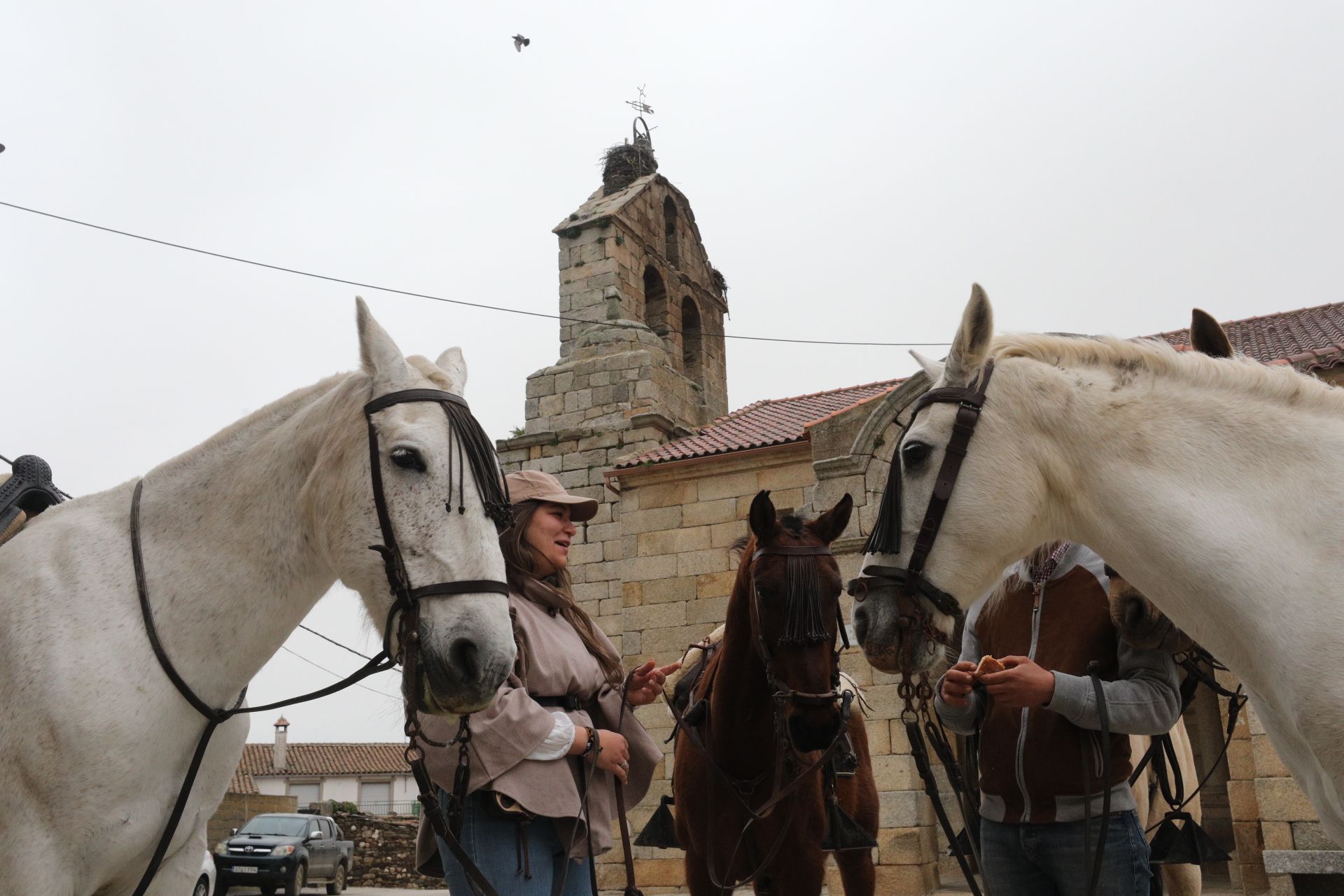 GALERÍA  Medio centenar de jinetes participan en la 'I Ruta a caballo de Siega Verde'. Fotos Siega Verde (9)
