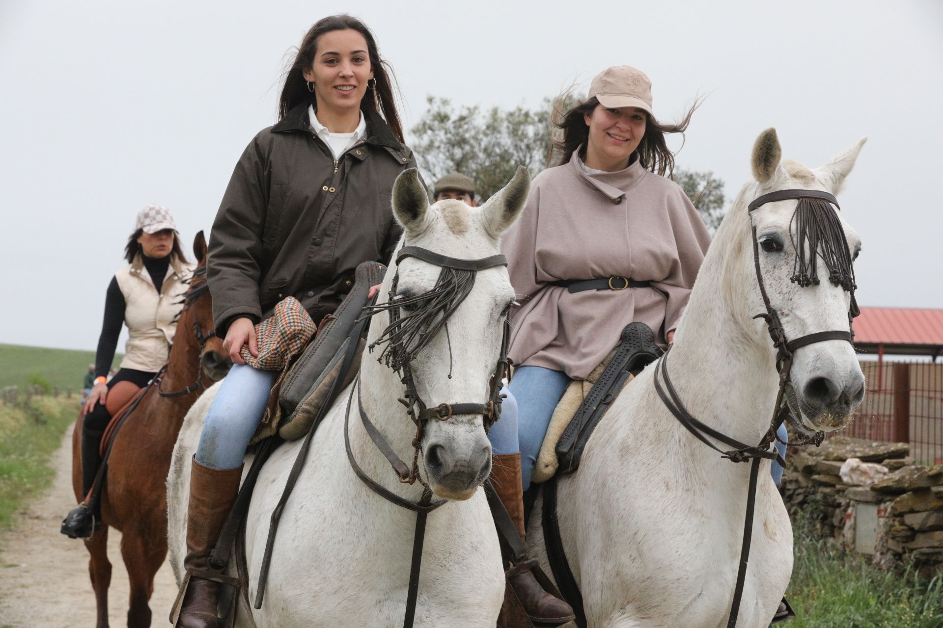 GALERÍA  Medio centenar de jinetes participan en la 'I Ruta a caballo de Siega Verde'. Fotos Siega Verde (19)