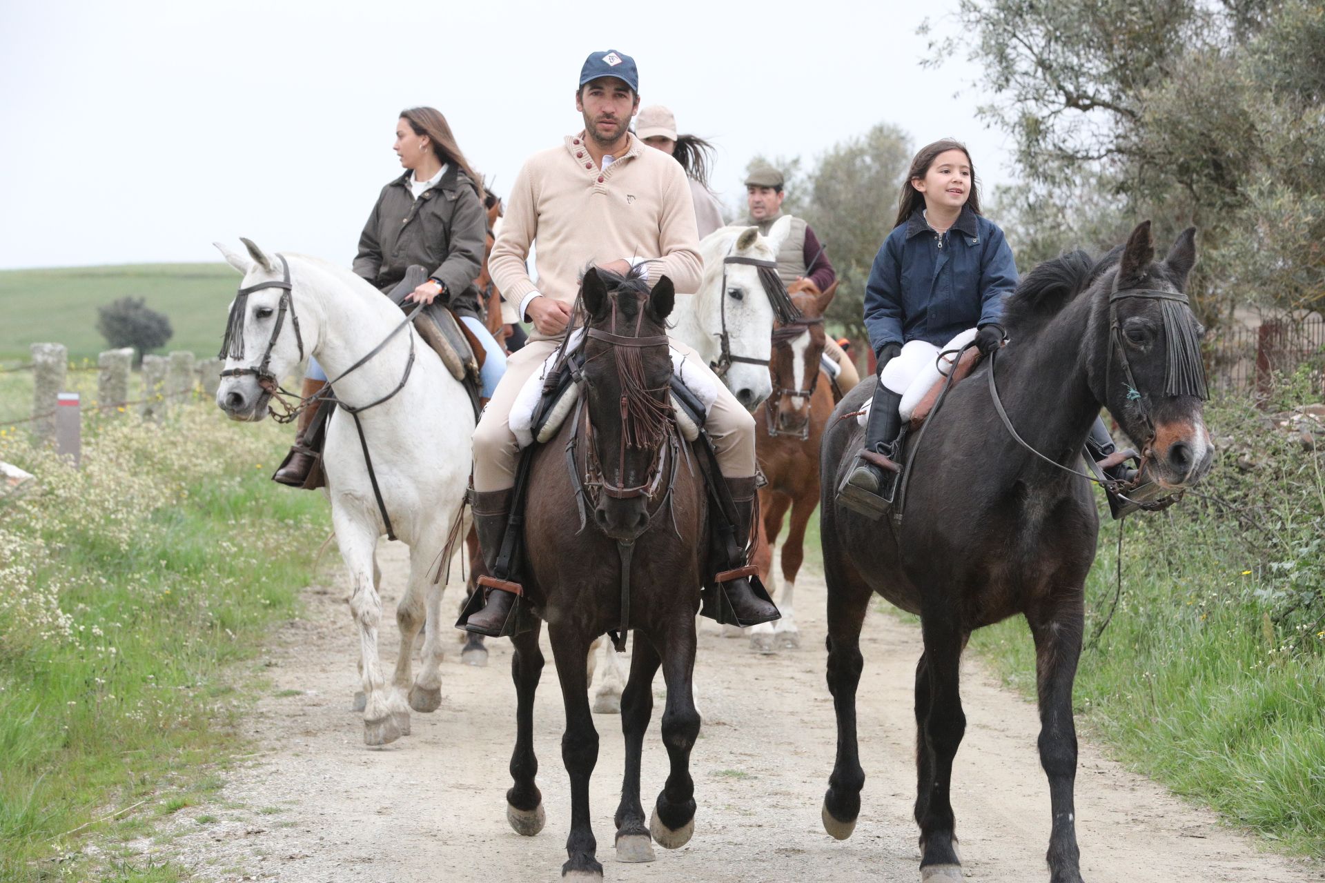 GALERÍA  Medio centenar de jinetes participan en la 'I Ruta a caballo de Siega Verde'. Fotos Siega Verde (21)