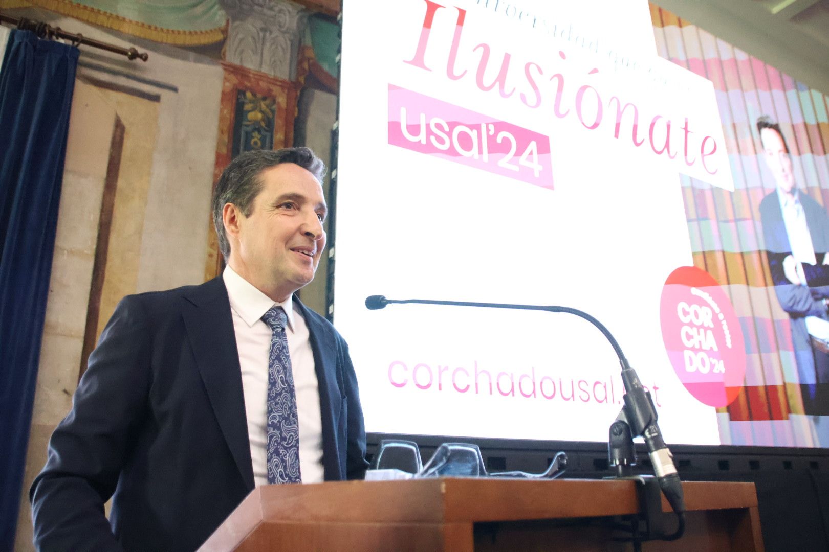 Juan Manuel Corchado presenta su candidatura a la comunidad universitaria
