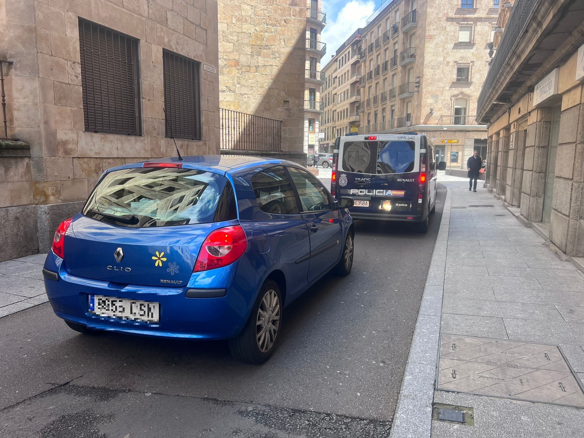 Largas colas en los aparcamientos de Salamanca capital por el puente del 1 de mayo. Fotos S24H 