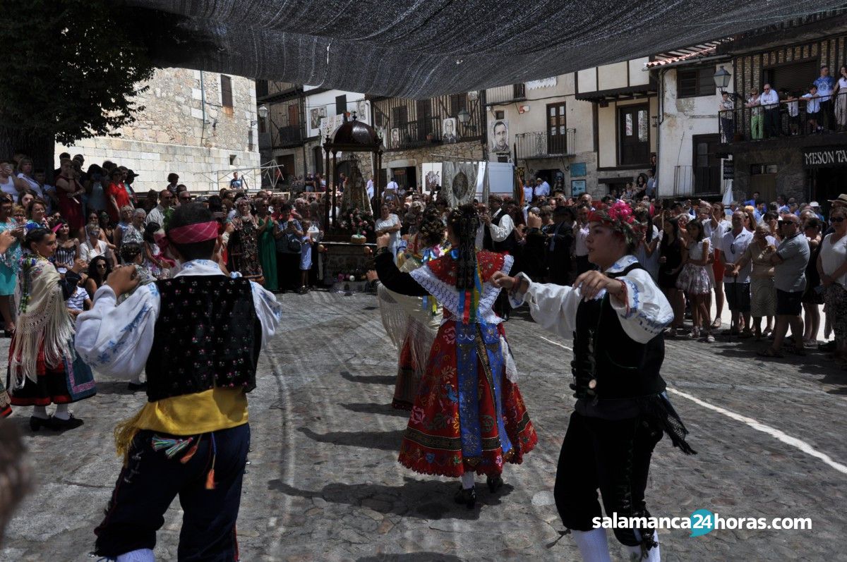  Mogarraz procesión bailes serranos (65) 
