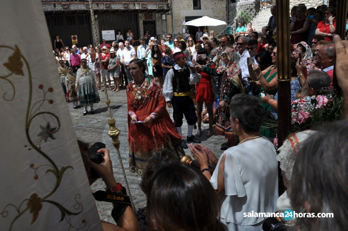  Mogarraz procesión bailes serranos (68) 